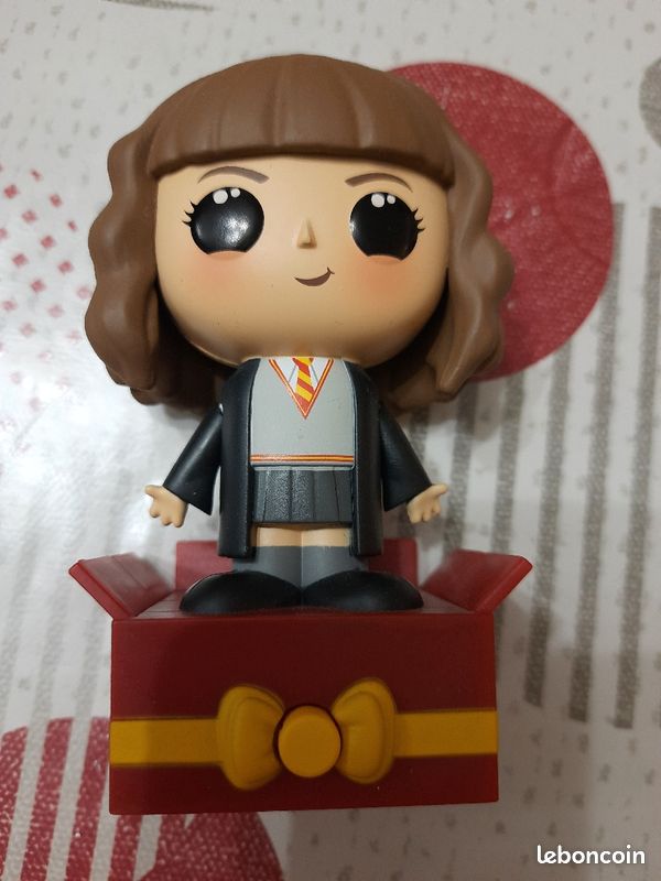 Pop Hermione (image 1)