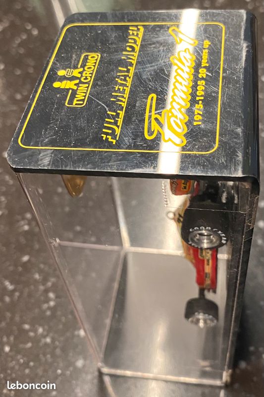 Miniature Formule 1 au 1/43 en metal - Ferrari T2 -Twin Crono (image 3)