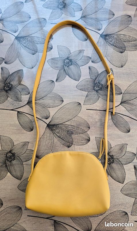 Sac a main tiffosi casi neuf jaune 10 euro (image 5)