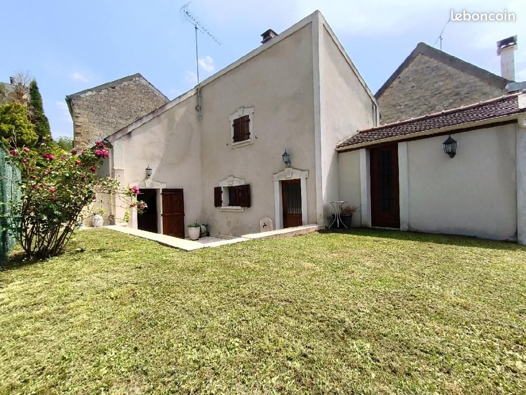 Maison 3 pièces 64 m² · à Nesles-la-Vallée · 64 m² · 259 000 €