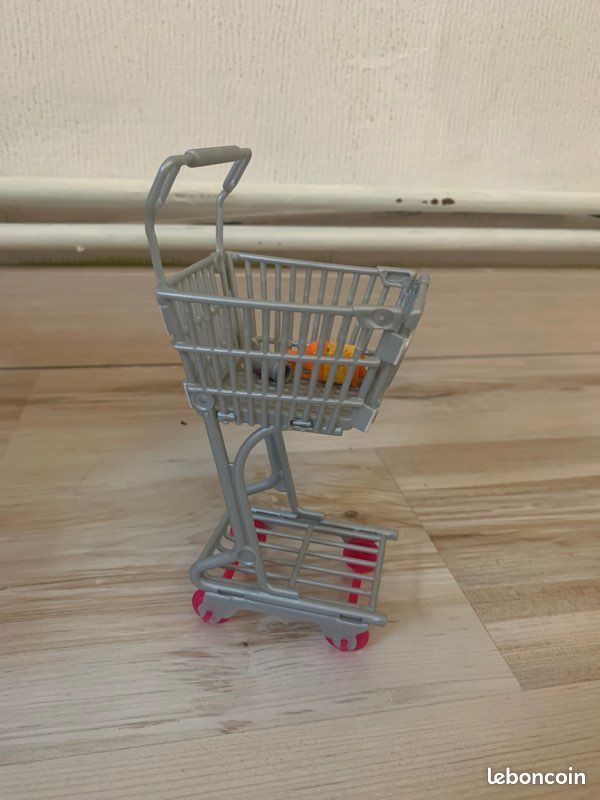 Petite cuisine pour Barbie (image 6)