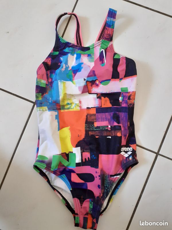 Maillot de bain fillette 5/6 ans (image 1)