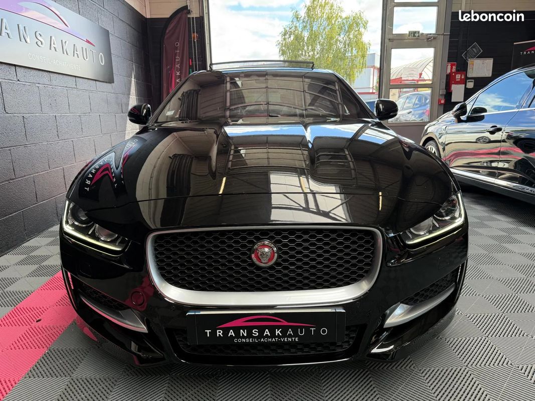 Jaguar xe r-sport 2.0 180 bva (image 5)