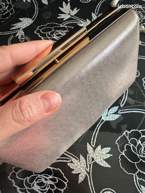 Petit sac de soiree (image 4)