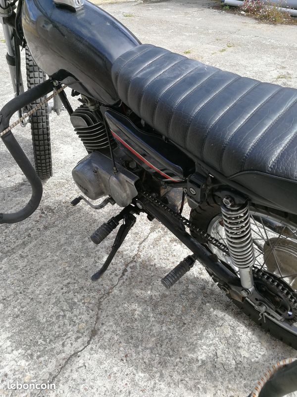 Yamaha 125 AT2 de 1974 - Motos