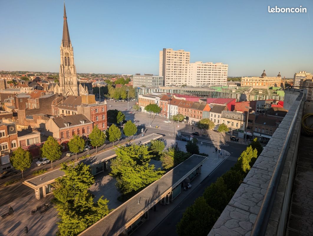 Appartement 2 pièces 48 m² · à Tourcoing · 48 m² · 670 €