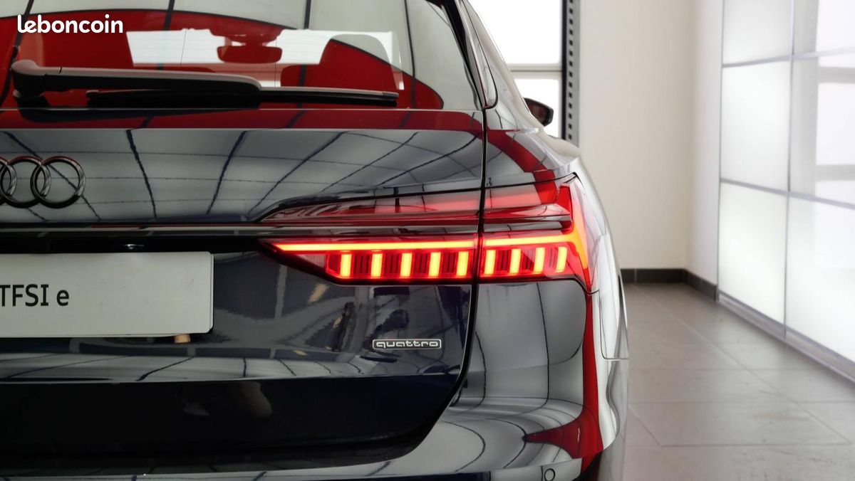 Audi A6 Avant 55 TFSIe 367 ch S tronic 7 Quattro Competition (image 19)