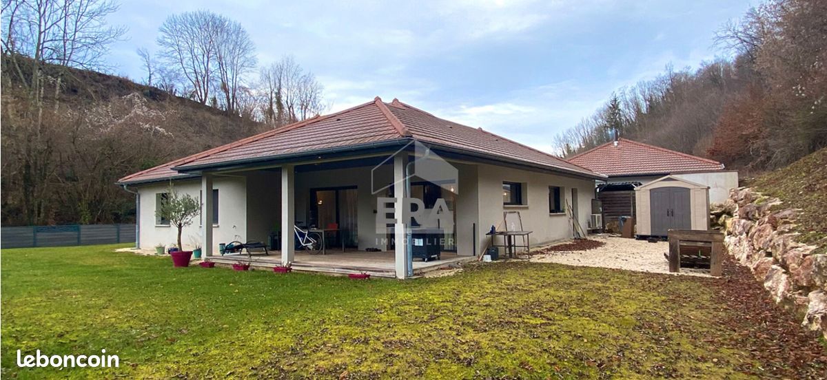 Maison 5 pièces 129 m² · à Charavines · 129 m² · 420 000 €