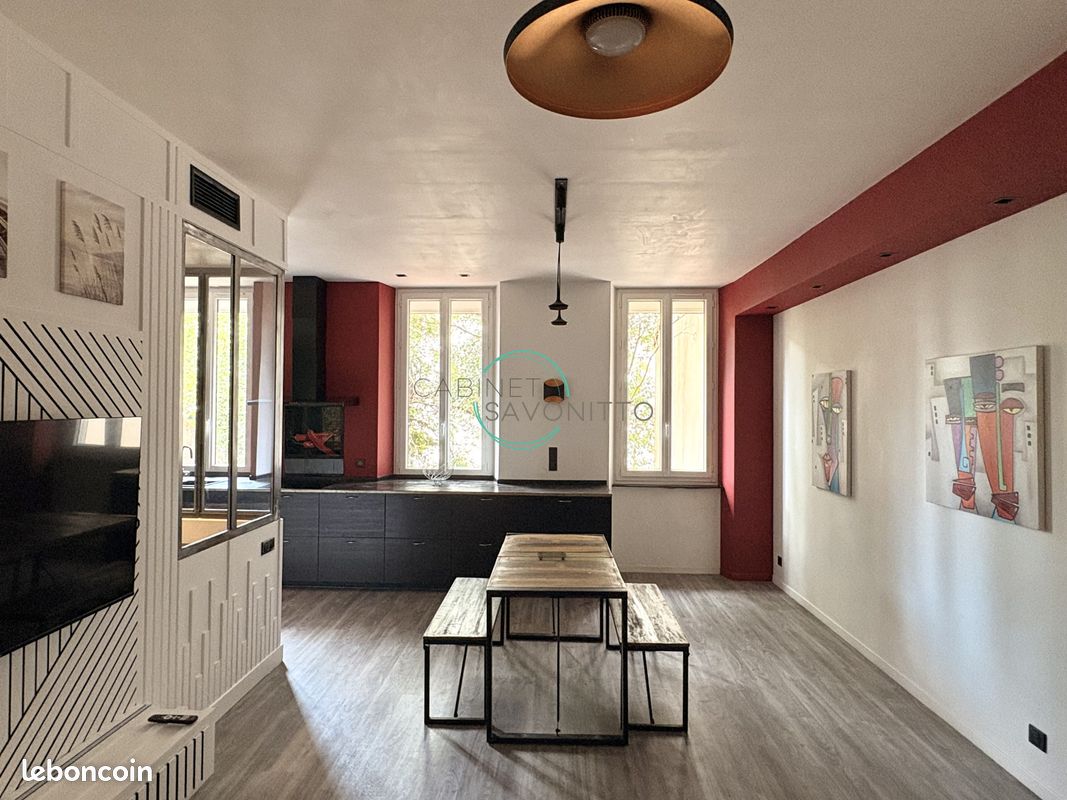 Appartement 2 pièces 47 m² · à Marseille · 47 m² · 950 €/mois
