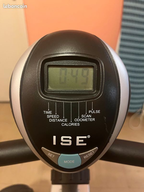 Vélo d'intérieur en bon état (image 3)