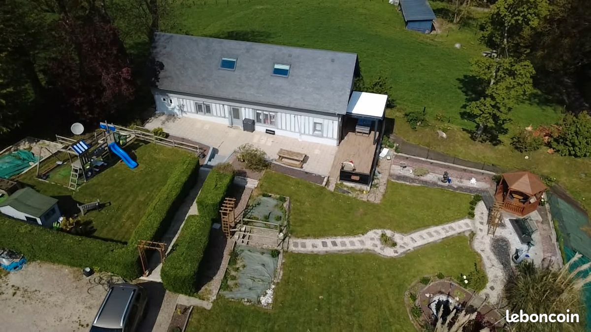 Maison 5 pièces 100 m² · à Beaurepaire · 100 m² · 270 000 €