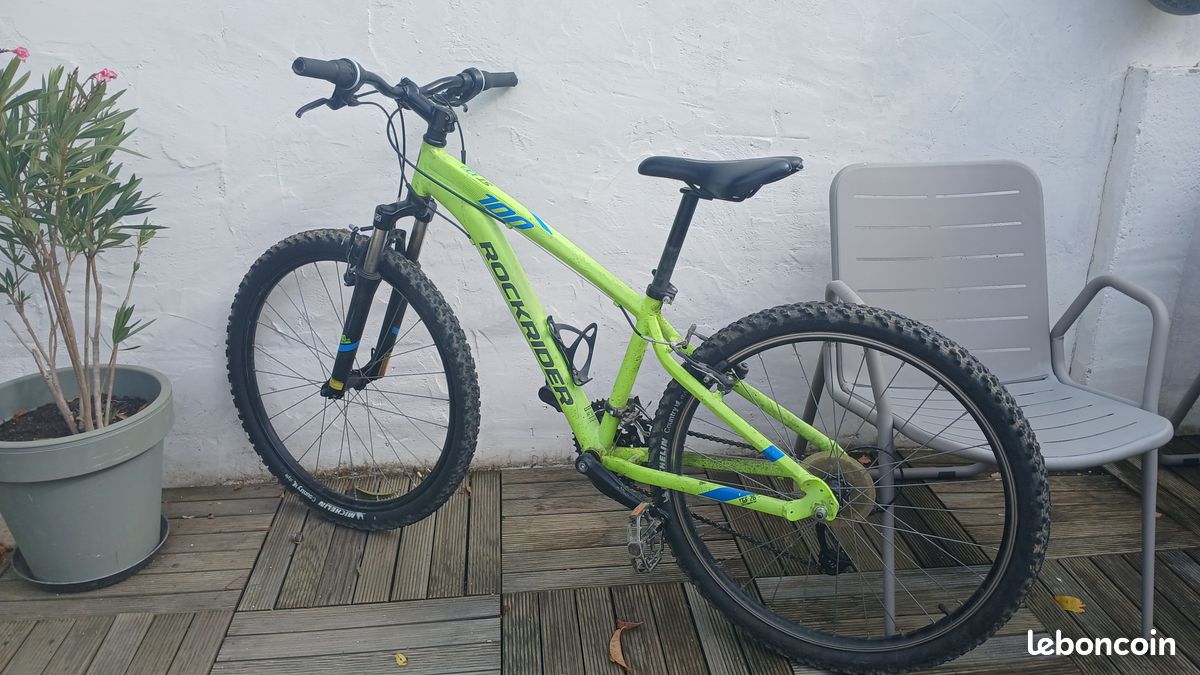 VTT ROCKRIDER ST 100 JAUNE XS 26 pouces Vélos