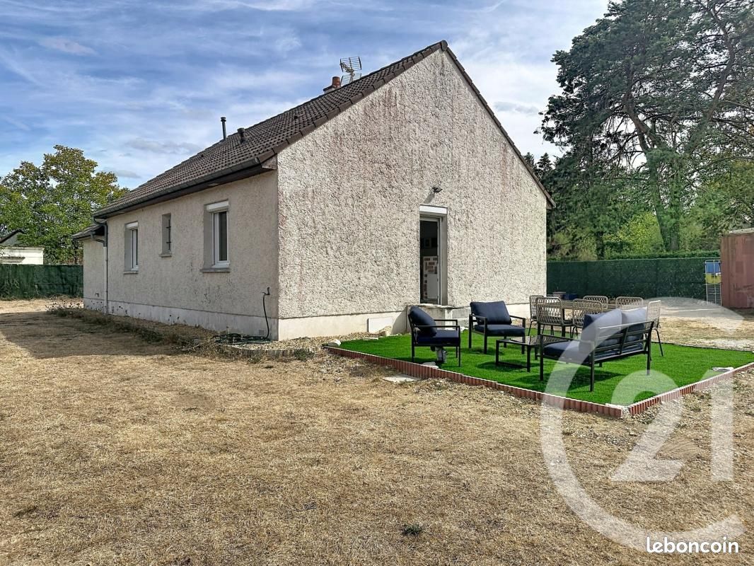 Maison 4 pièces 91 m² · à Tigy · 91 m² · 219 000 €