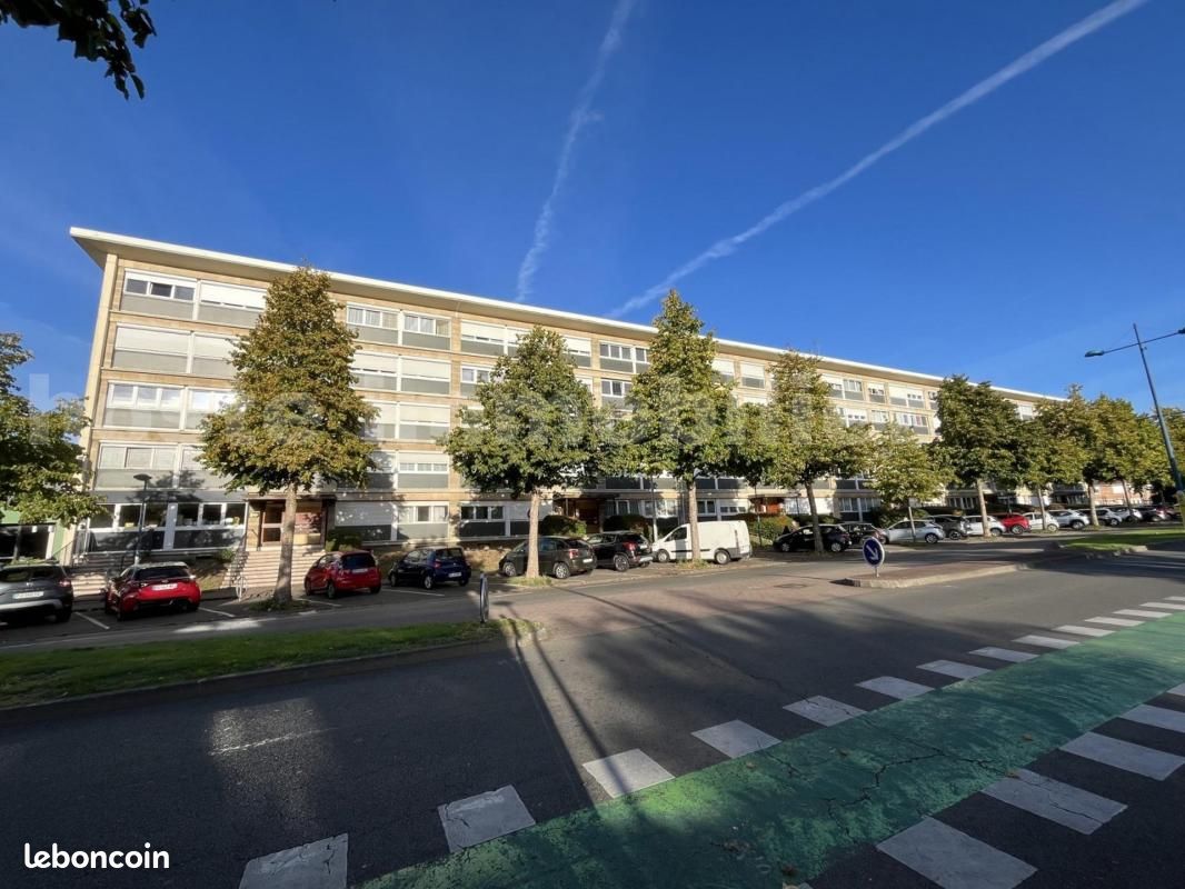 Appartement 3 pièces 76 m² · à Tourcoing · 76 m² · 890 €/mois