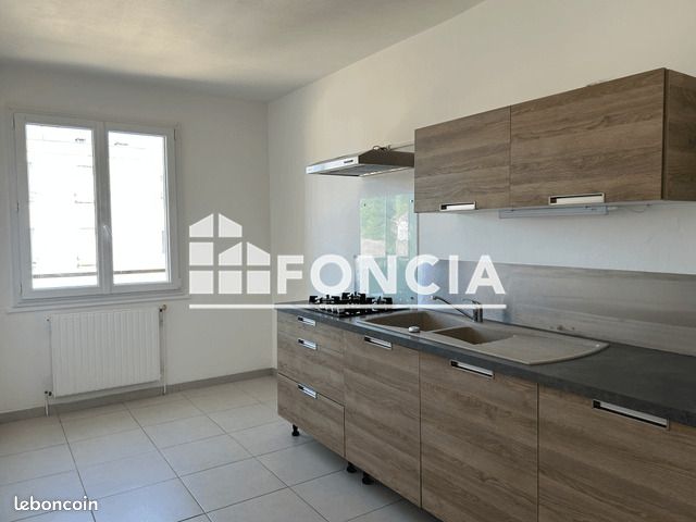 Appartement 4 pièces 72 m² · à Gien · 72 m² · 640 €