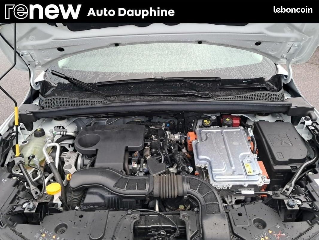 Renault Captur E-Tech full hybrid 145 Evolution (image 15)