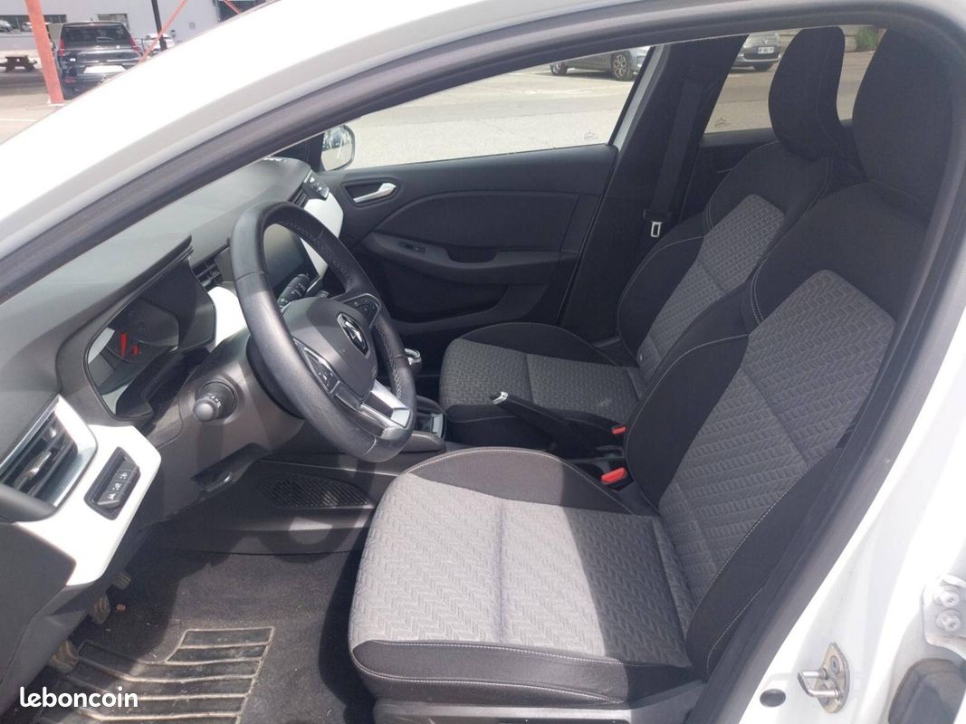 RENAULT Clio TCe 90 Evolution (image 9)