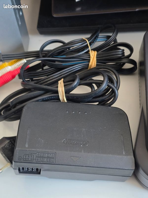 Nintendo 64 avec Jeux et Manettes (image 5)