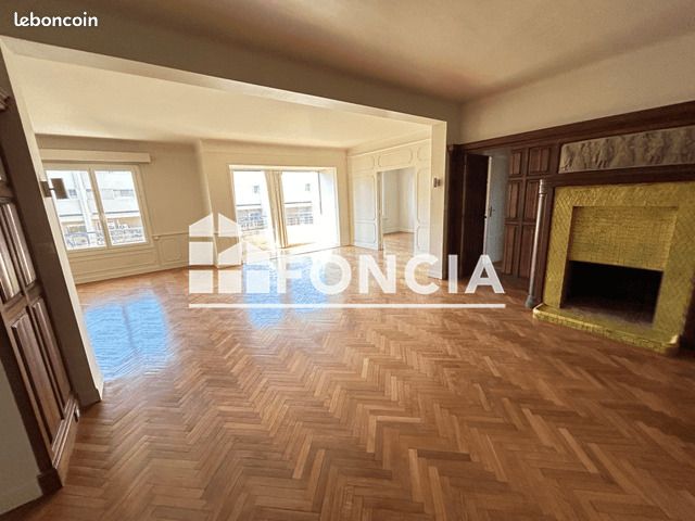 Appartement 4 pièces 141 m² · à Marseille · 141 m² · 1 715 €/mois