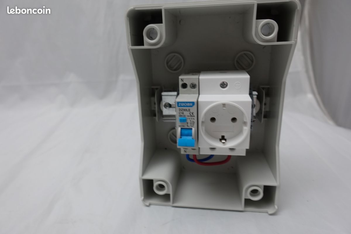 ⚡ Mini coffret électrique étanche avec prise et disjoncteur – Neuf (image 3)