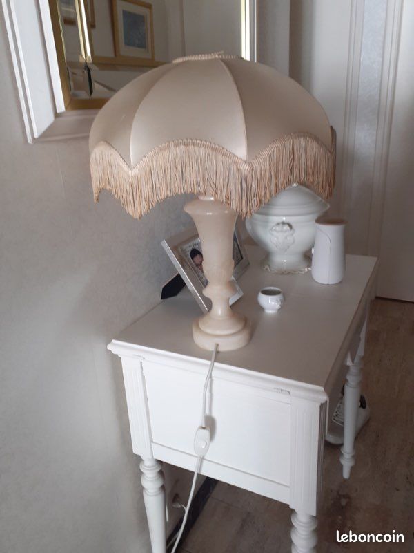 Lampes à pied / chevet en albâtre (image 1)