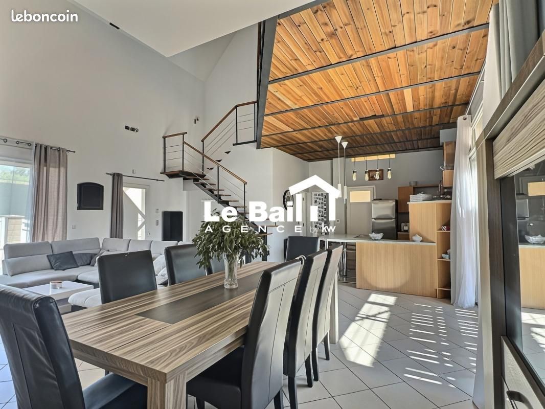 Maison 7 pièces 157 m² · à Osny · 157 m² · 665 000 €