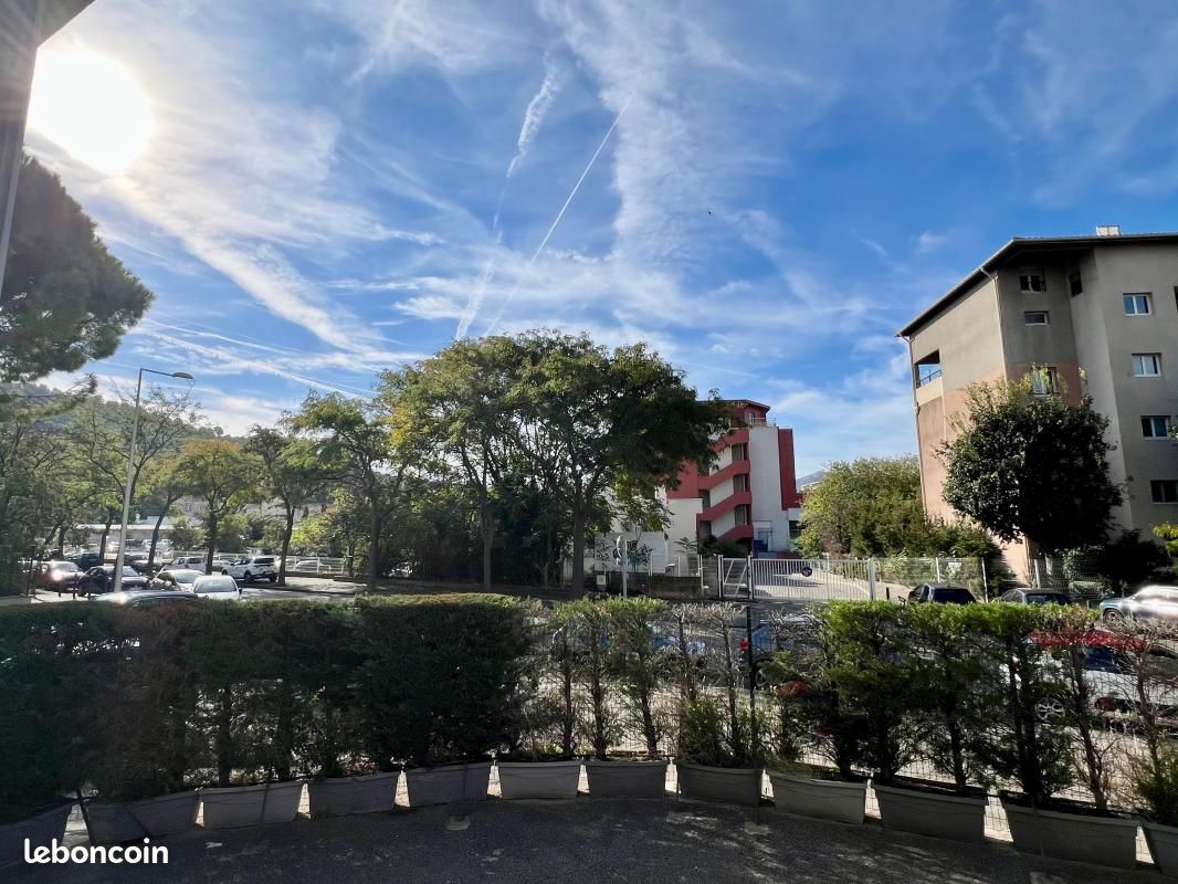 Appartement 3 pièces 60 m² · à Marseille · 60 m² · 1 120 €/mois