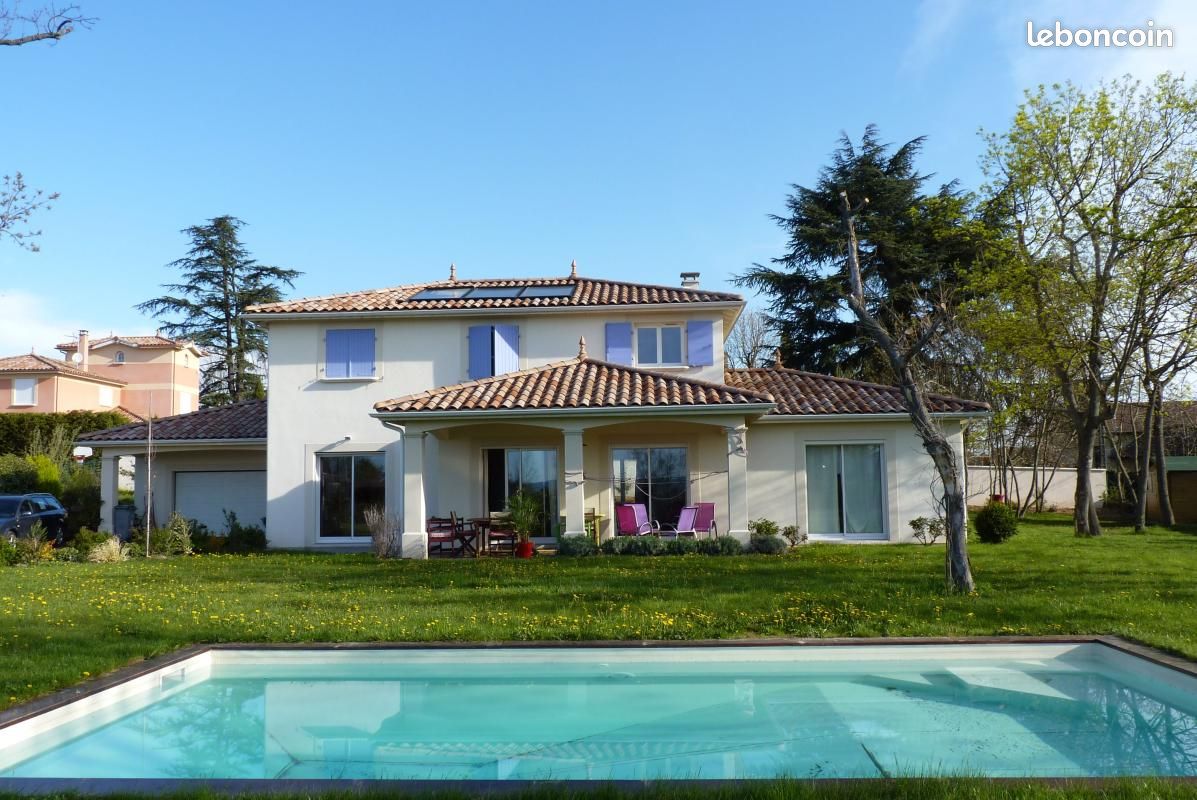 Maison 7 pièces 200 m² · à Chaponost · 200 m² · 795 000 €