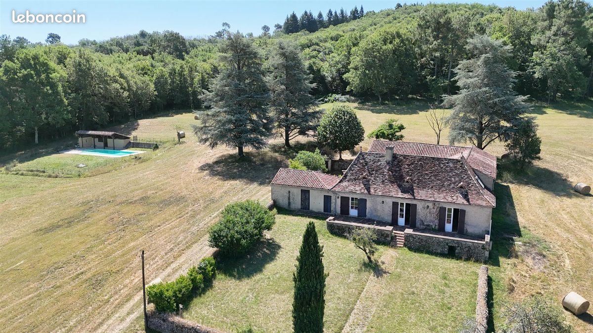 Maison 13 pièces 270 m² · à Le Buisson-de-Cadouin · 270 m² · 495 000 €