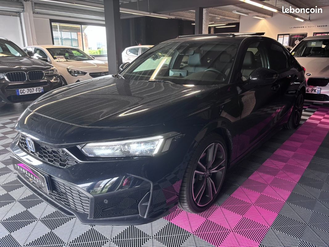 HONDA CIVIC E:HEV 2.0 i-MMD Advance - Toit Ouvrant / BOSE (image 6)