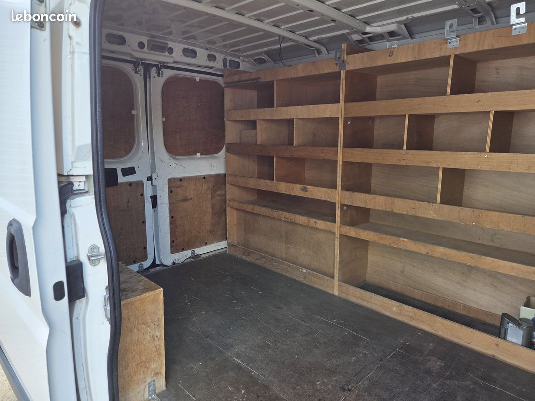 PEUGEOT Boxer Boxer Fg 330 L1H1 2.2 HDi 110 FAP Confort GARANTIE 12 MOIS (image 6)