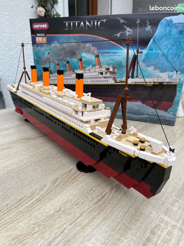 Cobi Oxford Titanic Lego Titanic Building Block Kit Special