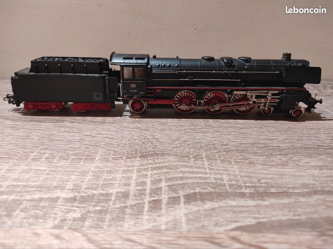Marklin ho 3048 locomotive vapeur br 01 097 et tender avec boite parfait etat - Modélisme