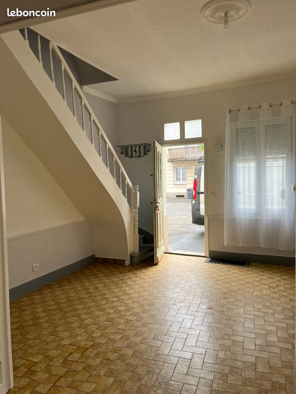 Maison a louer saumur - 2 pièce(s) - 61 m2 - Surfyn