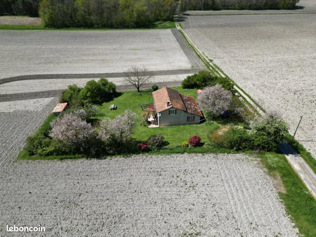 Maison 92 m² Brossac - Brossac 16480 (image principale 13)