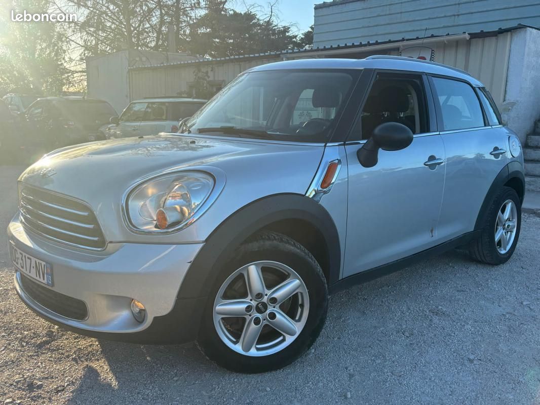 Mini COUNTRYMAN R60 1.6 ONE D (90Ch) (image 2)