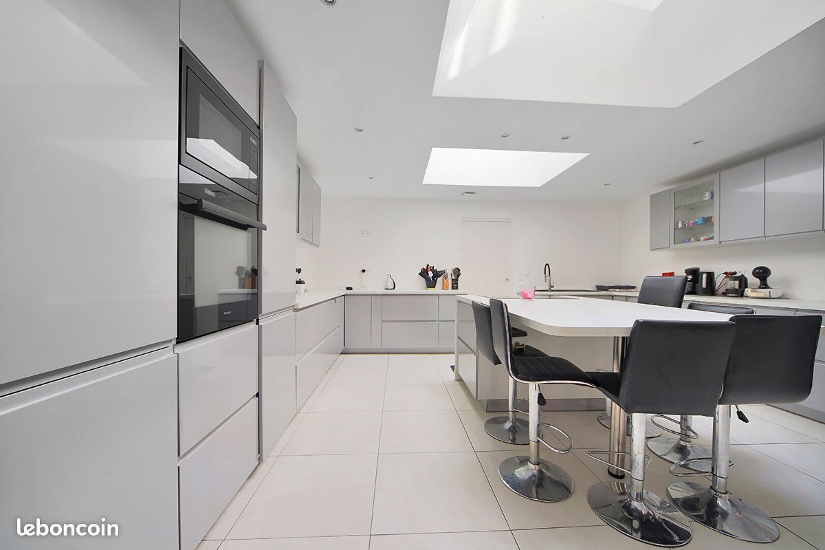 Maison 5 pièces 140 m² · à Carvin · 140 m² · 186 000 €
