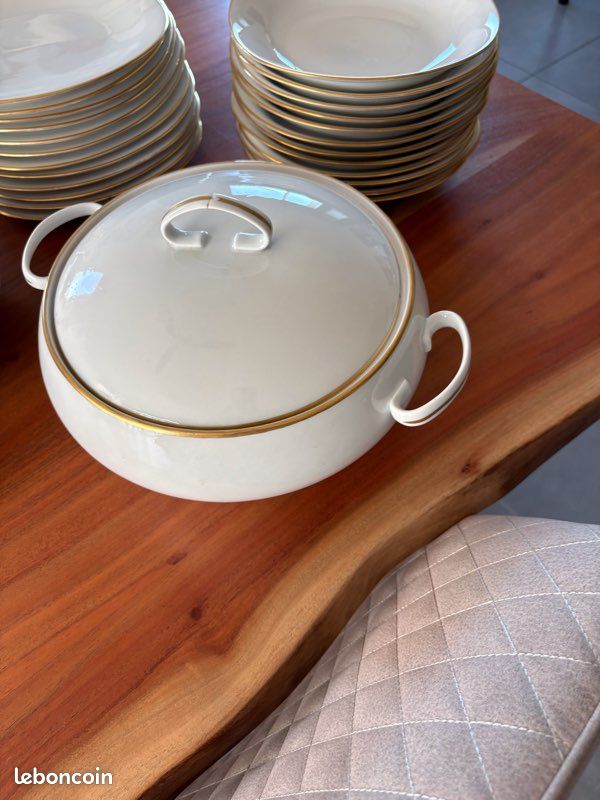 Service table porcelaine de limoges (image 2)