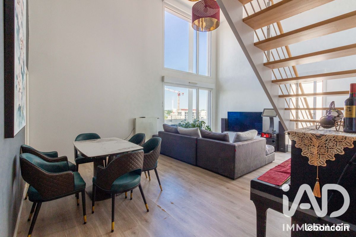 Appartement 5 pièces 127 m² · à Bordeaux · 127 m² · 375 000 €