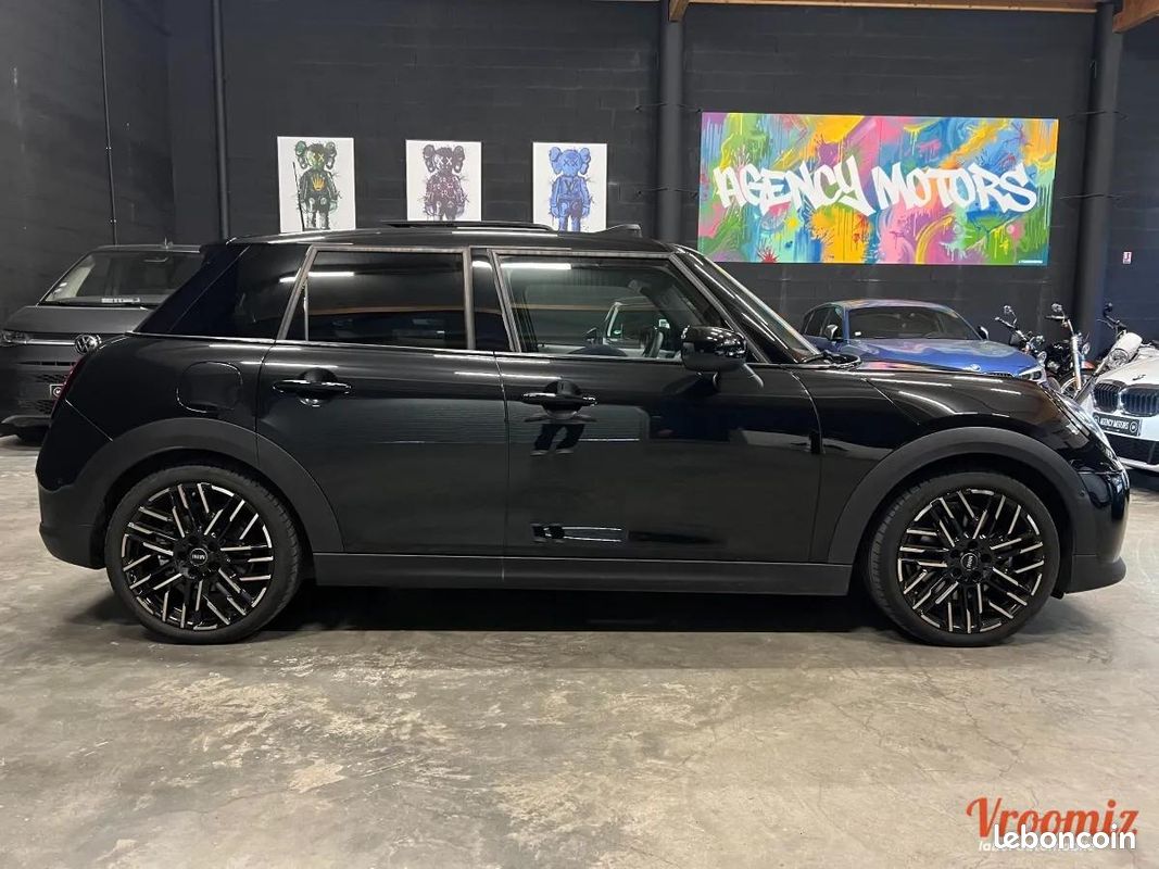 Mini Mini COOPER 5 portes 1.5 156ch DKG7 Favoured *Toit ouvrant Volant Chauffant (image 5)
