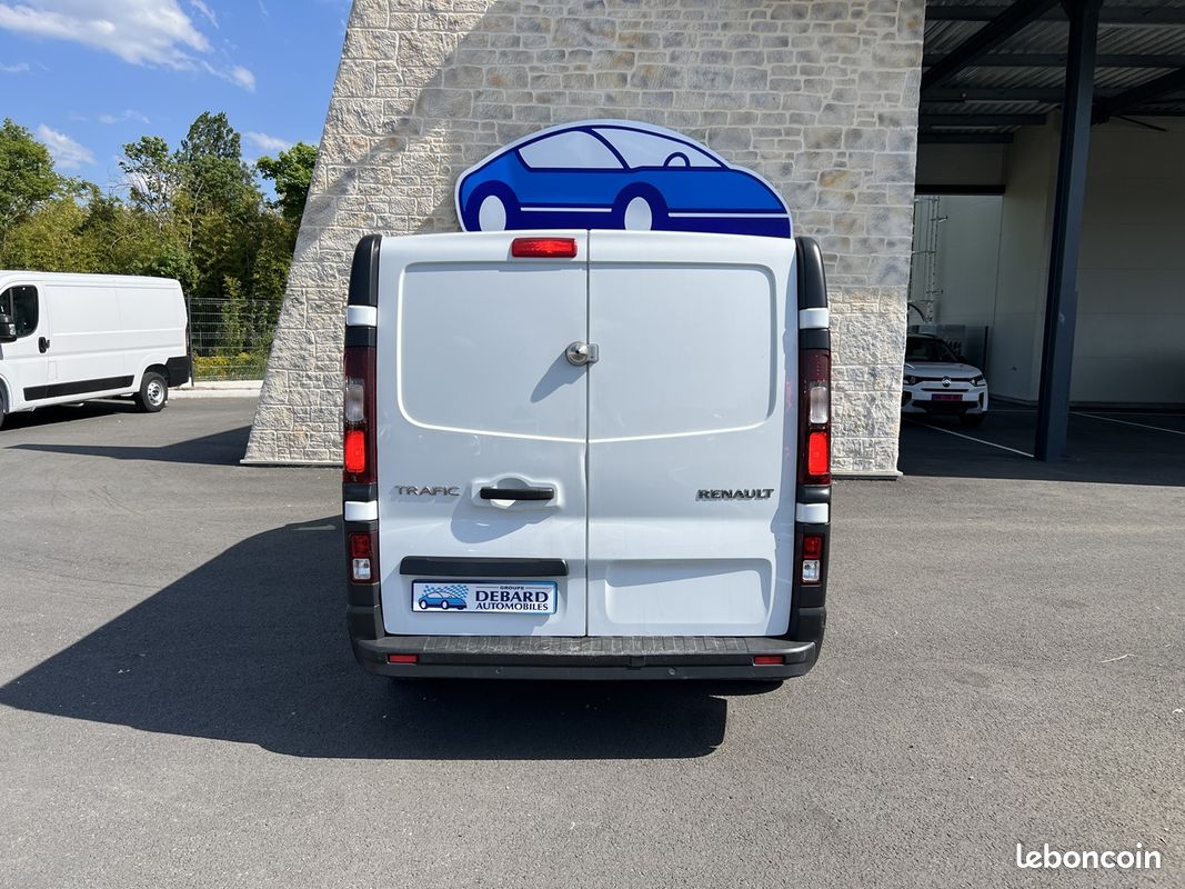 Renault TRAFIC III FG L1H1 2T8 2.0 BLUE DCI 150CH ADVANCE -24 (image 6)