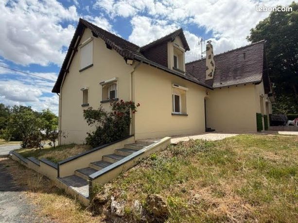 Propriété 8 pièces 218 m²