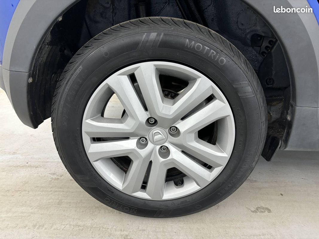 DACIA Sandero TCe 90 - 22 Stepway Confort (image 22)