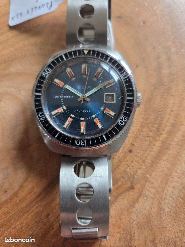 Montre Automatique Style Plongeur Neuve Sans étiquettes - Boîtier Argenté, Cadran Noir