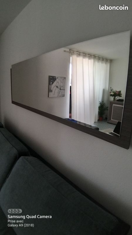 Meuble bas avec miroir (image 3)