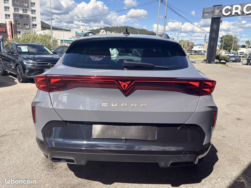Cupra FORMENTOR 1.5 ETSI HYBRID 150CH V DSG7 (image 4)