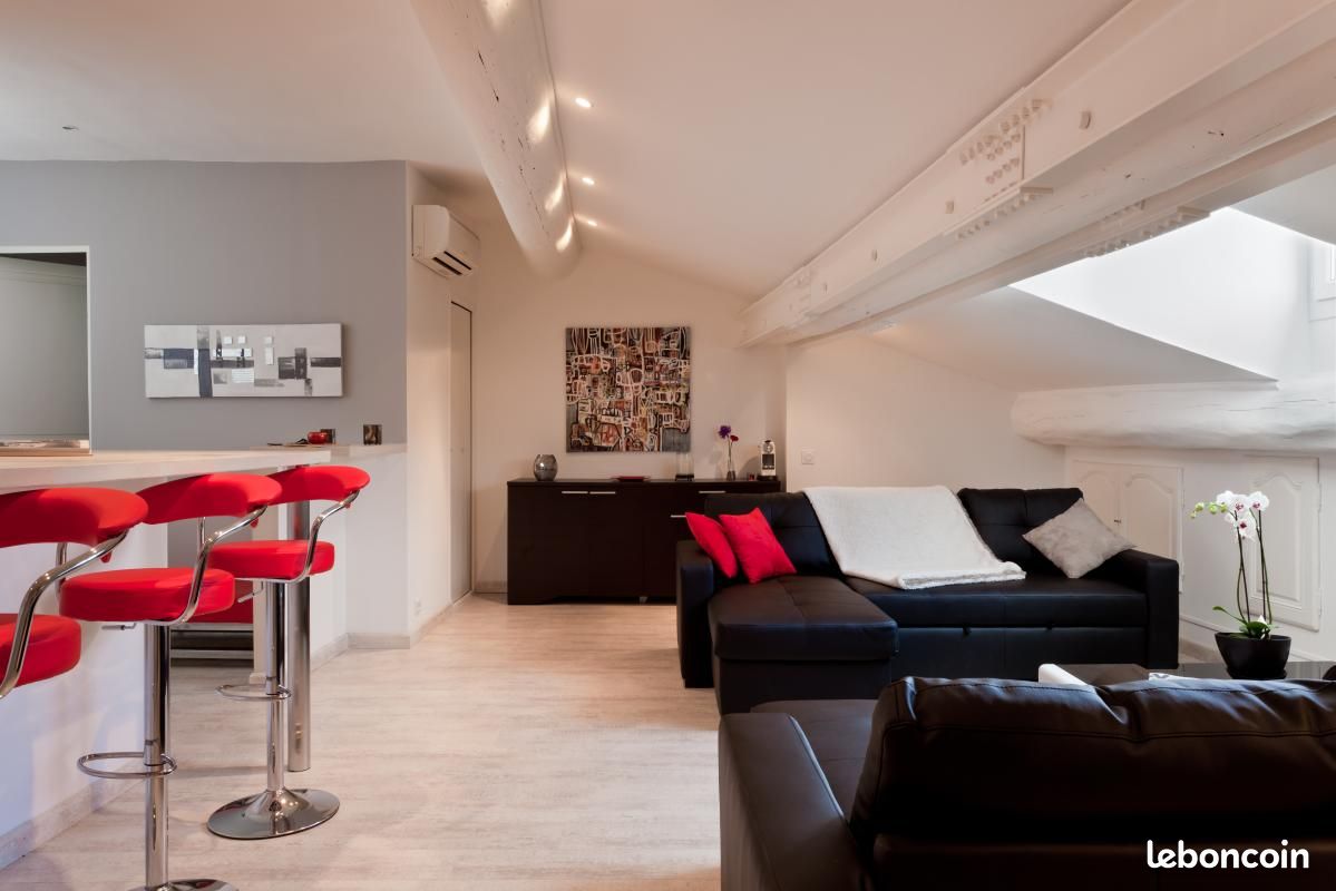Appartement 2 pièces 60 m² · à Marseille · 60 m² · 890 €