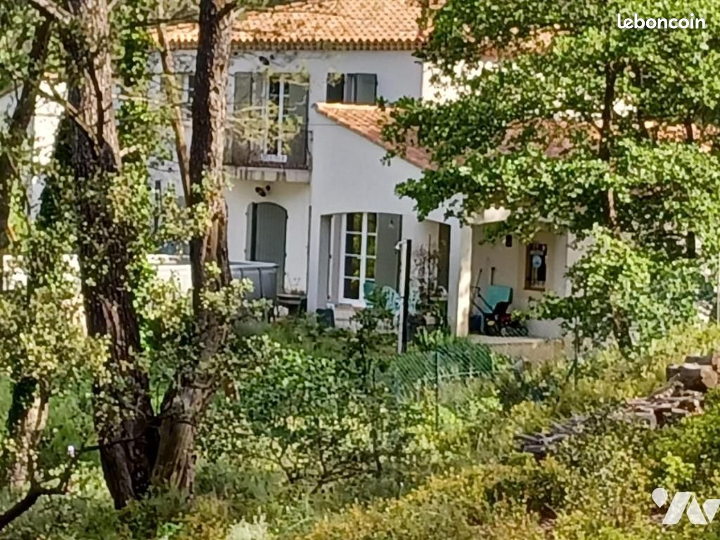 Appartement 4 pièces 110 m² · à Lambesc · 110 m² · 640 000 €