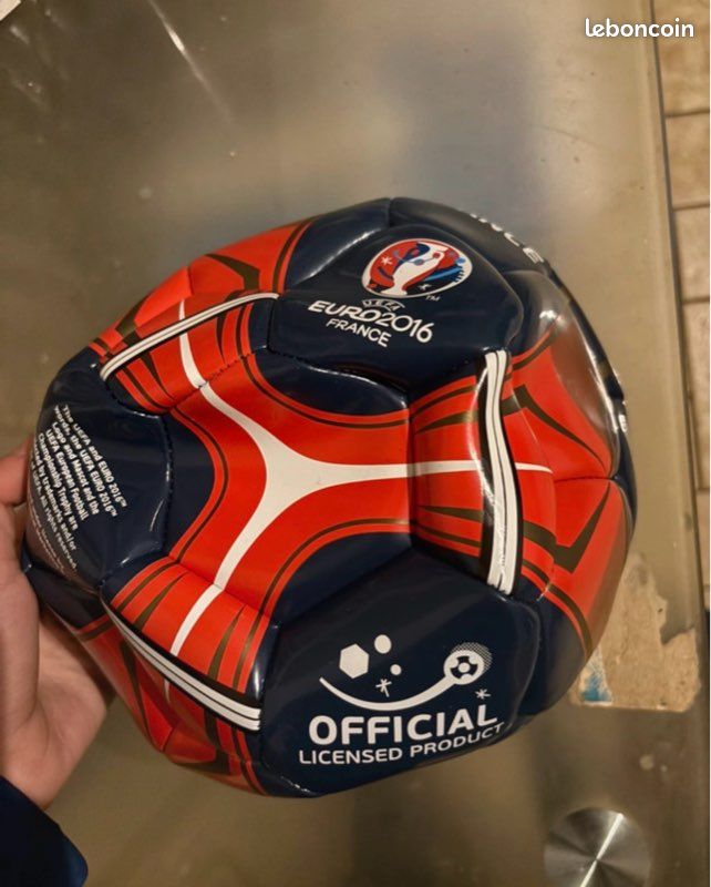 Ballon Officiel UEFA Euro 2016 Taille 5 - Adidas - Neuf Avec Emballage