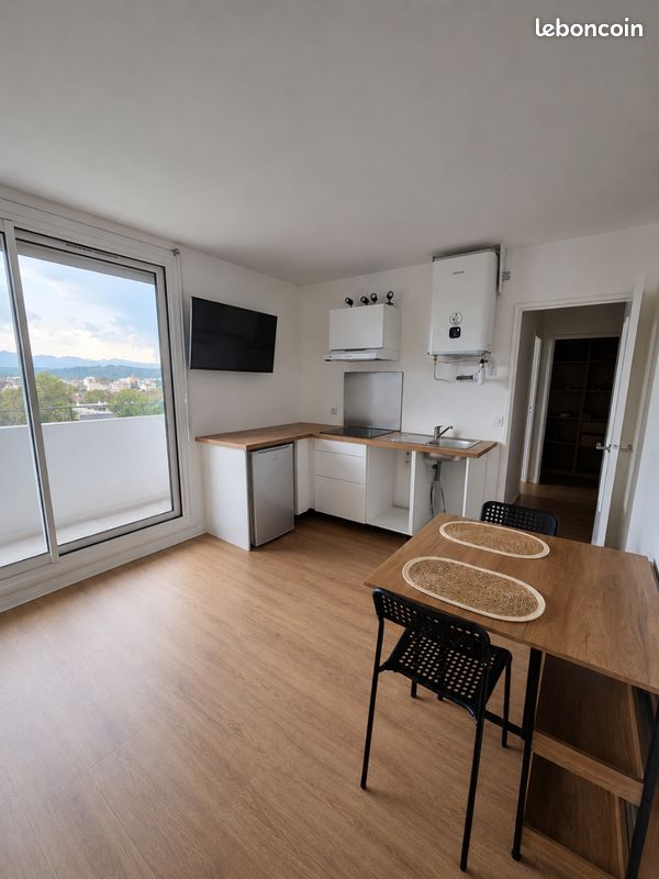 Appartement 2 pièces 33 m² · à Pau · 33 m² · 580 €
